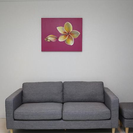 Plumeria Pension Чеджу Екстериор снимка