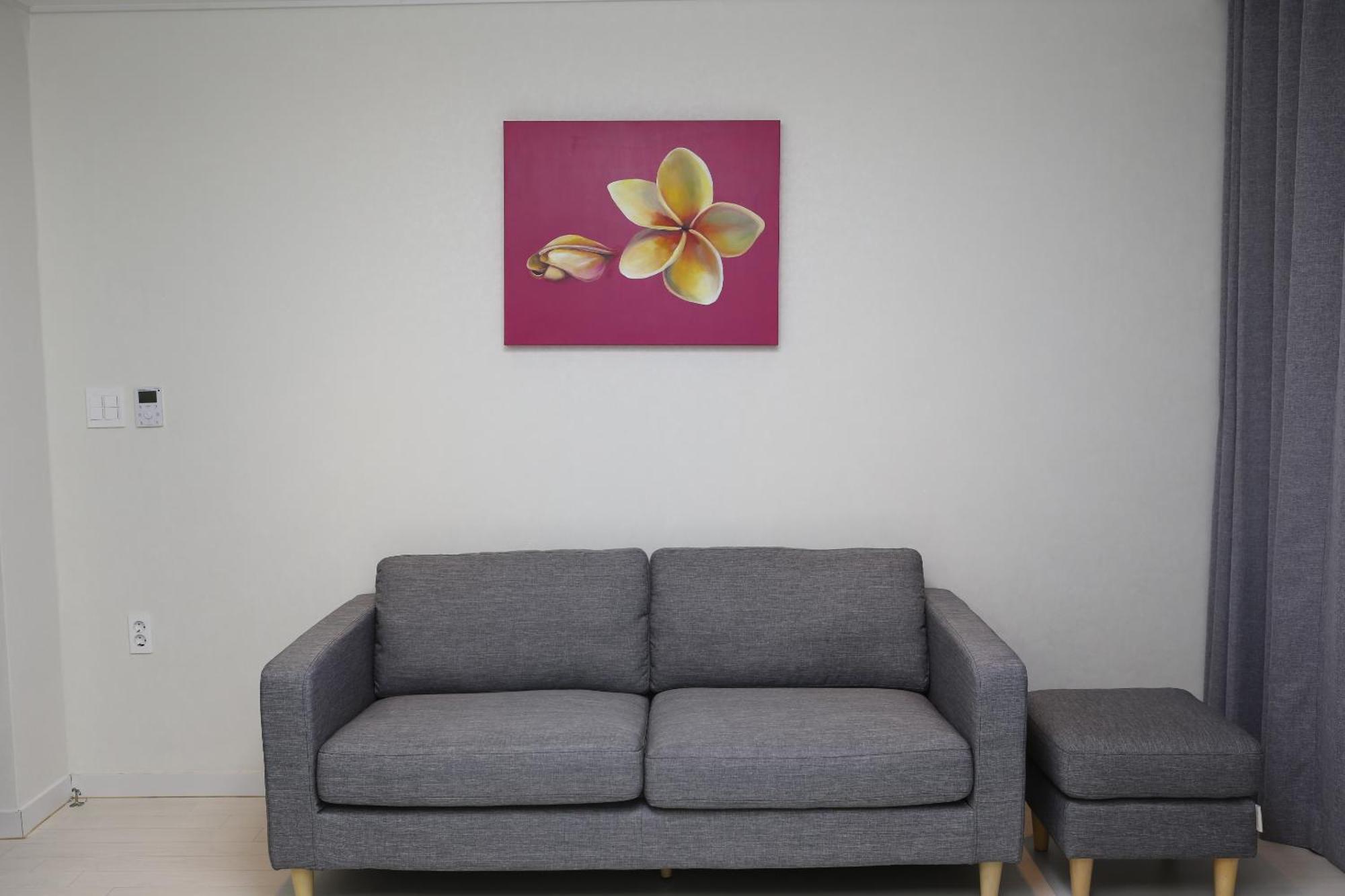 Plumeria Pension Чеджу Екстериор снимка