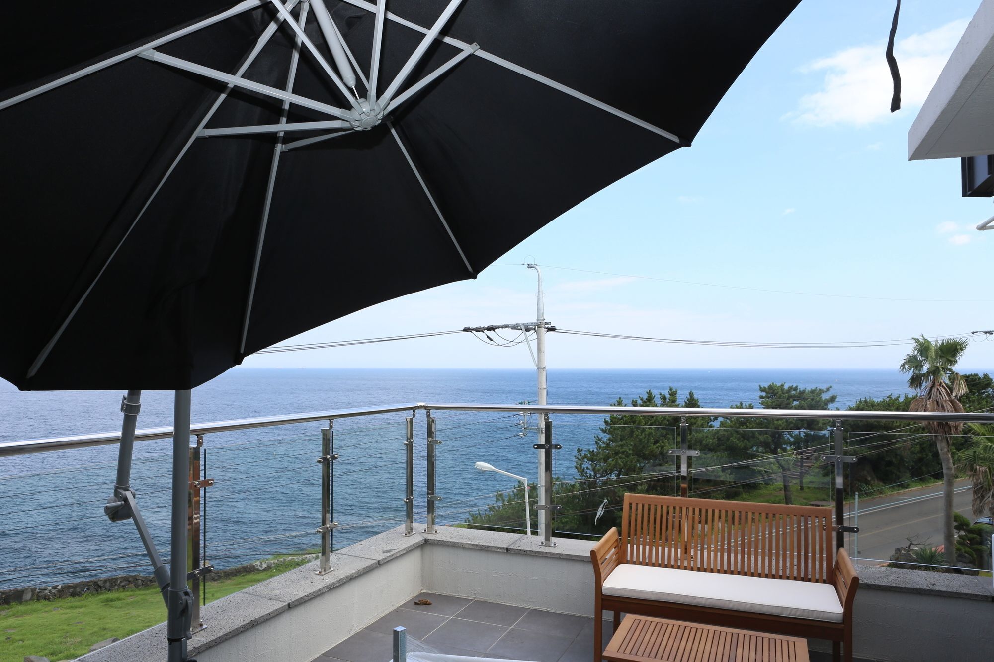 Plumeria Pension Чеджу Екстериор снимка
