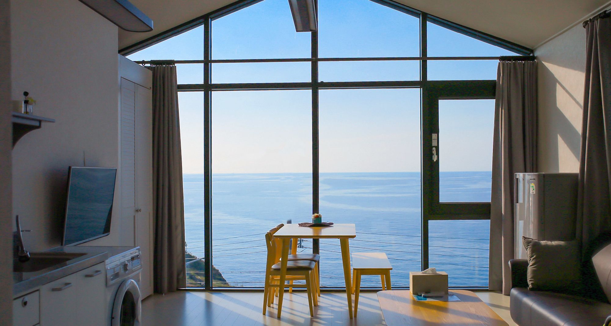 Plumeria Pension Чеджу Екстериор снимка